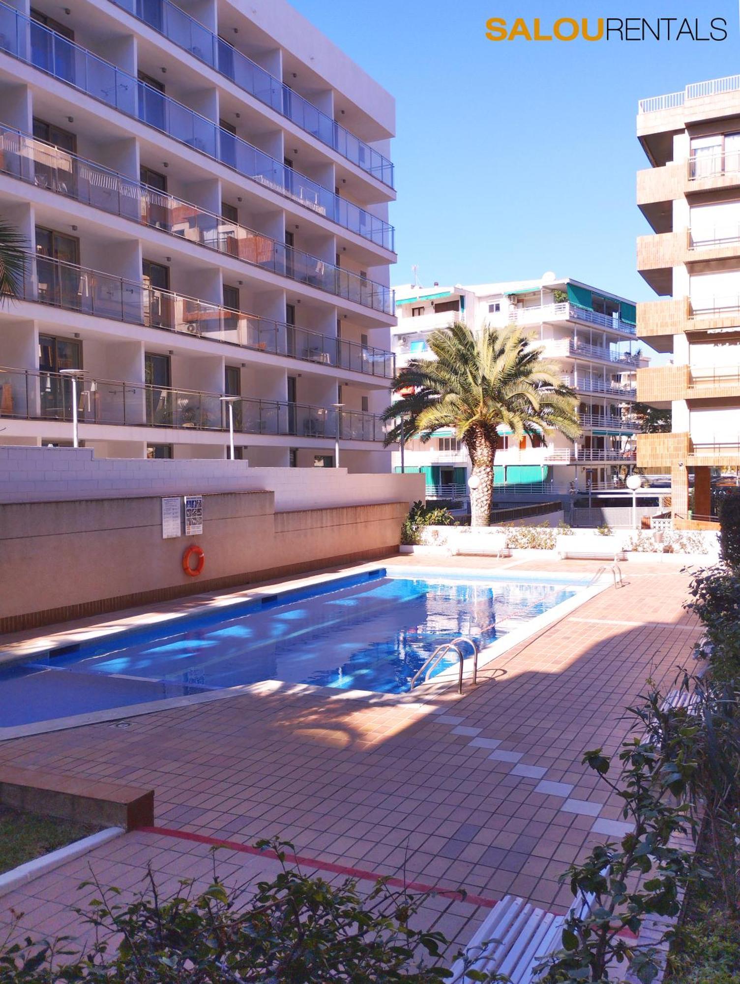 Sapphire Waters Salou Apartment Bagian luar foto